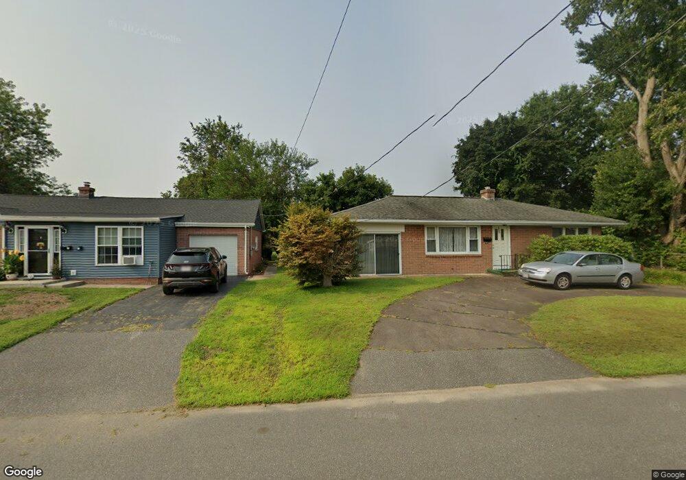 67 Thomas St unit 1, Chicopee, MA 01013 - photo 1