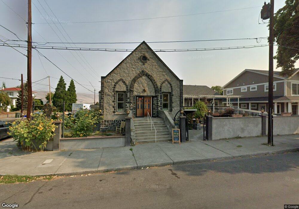 401 E 10th St, the Dalles, OR 97058 - photo 1