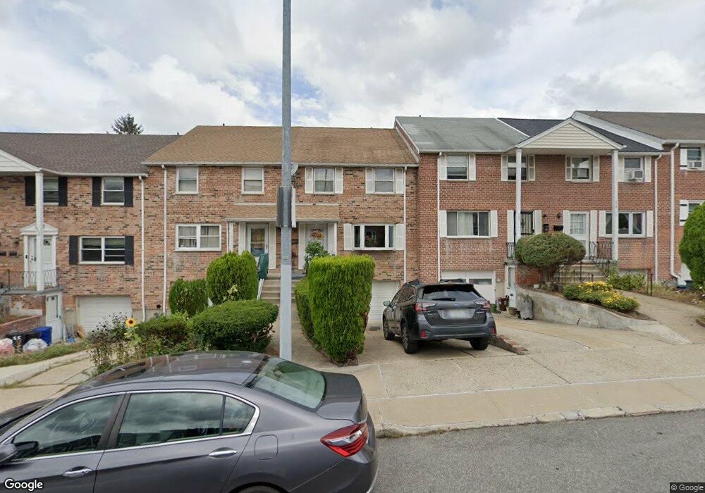 24007 65th Ave, Little Neck, NY 11362 - photo 1