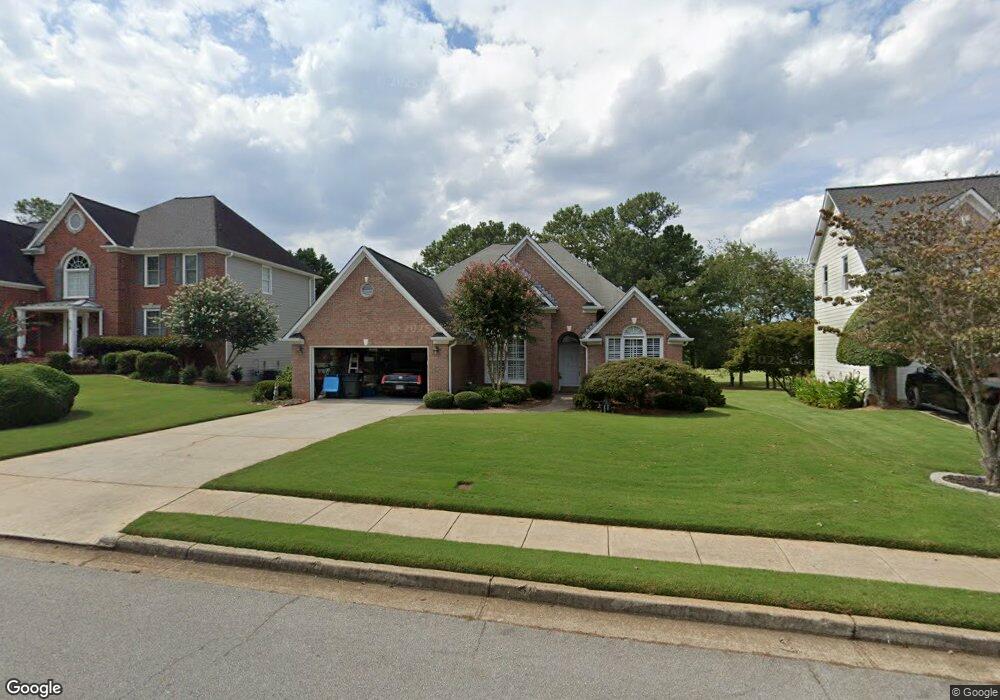 834 Fairview Club Cir unit 2, Dacula, GA 30019 - photo 1