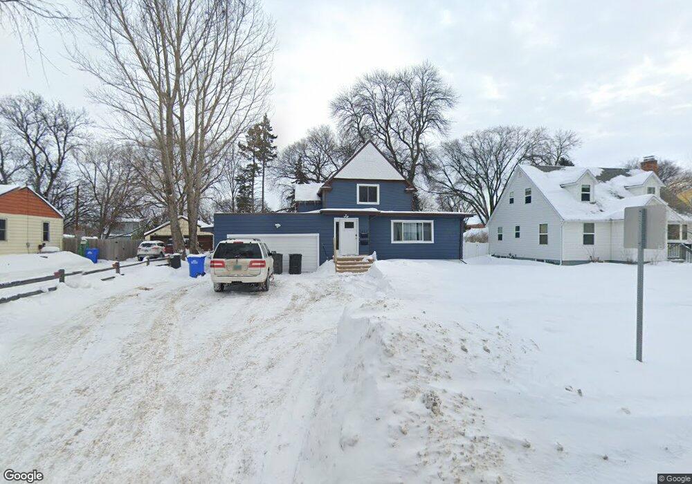 1429 10th St N unit Lower, Fargo, ND 58102 - photo 1