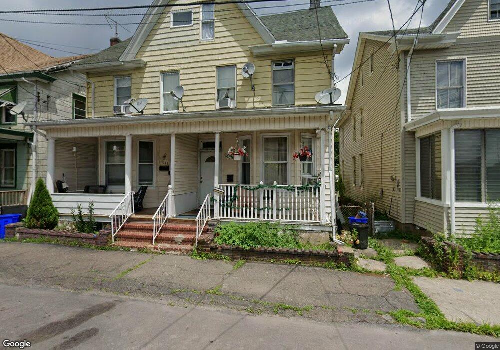 315 E Elm St, Hazleton, PA 18201 - photo 1