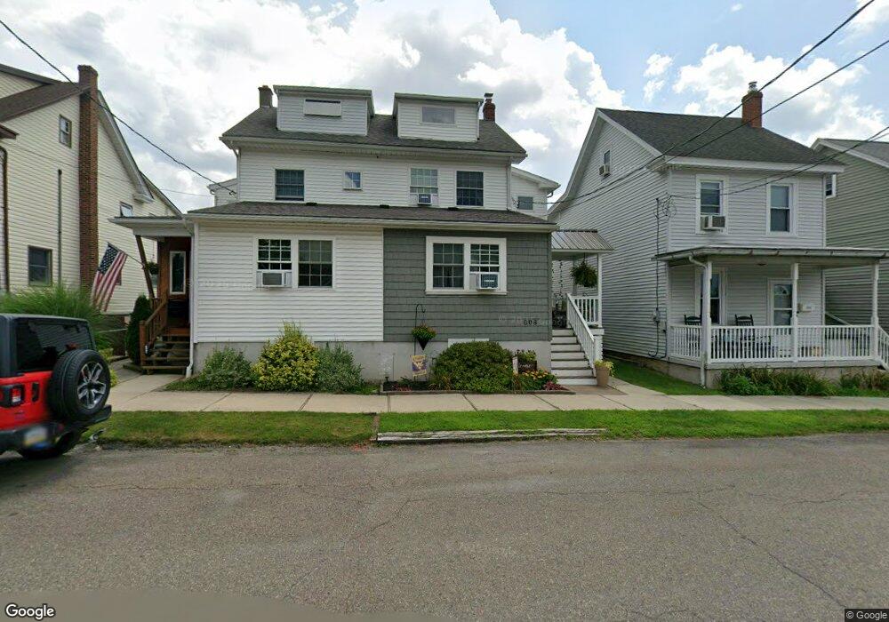 606 Lehigh St, Jim Thorpe, PA 18229 - photo 1