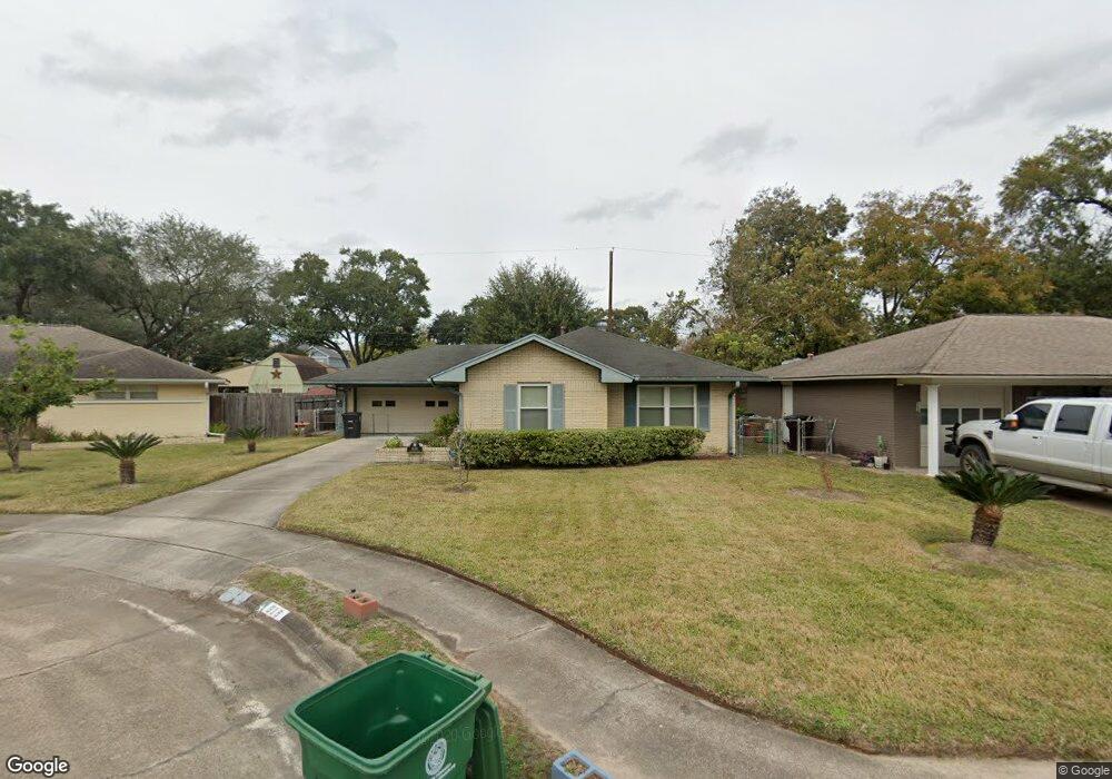818 Sara Rose St, Houston, TX 77018 - photo 1