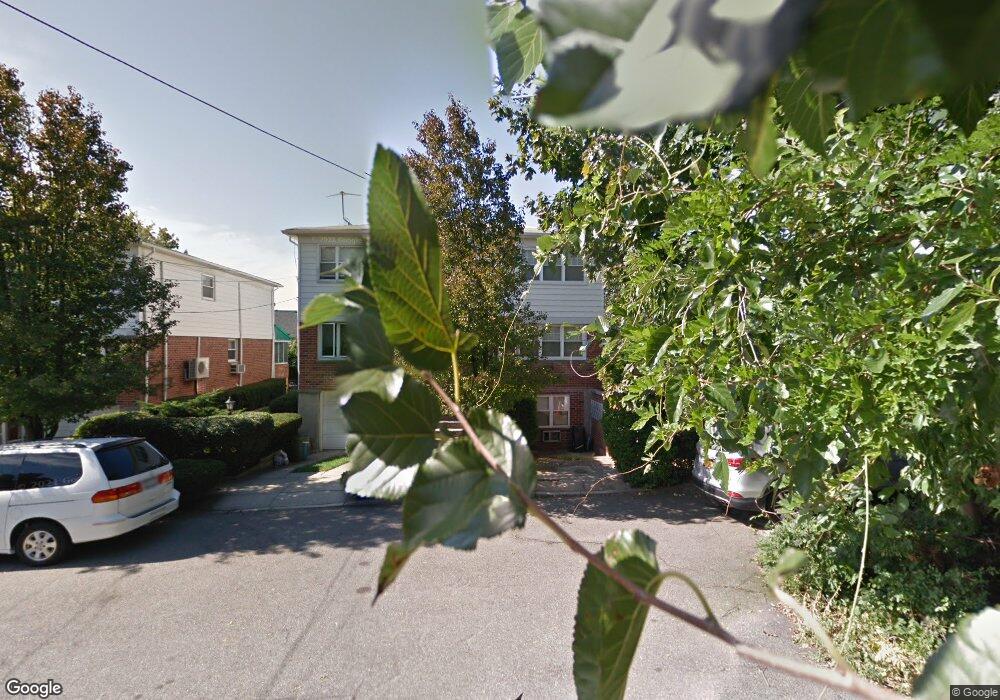 4124 219th St, Bayside, NY 11361 - photo 1