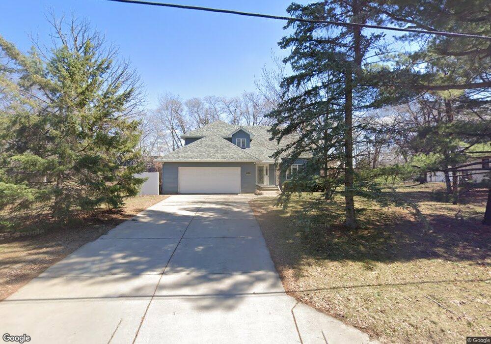 7835 Groveland Rd, New Brighton, MN 55112 - photo 1