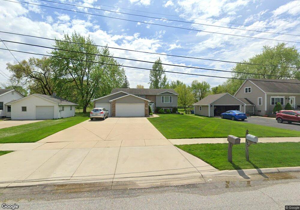 2920 98th St, Highland, IN 46322 - photo 1