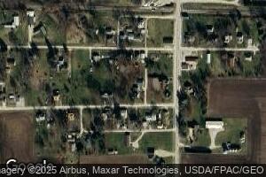 249 W Oak St, Smithfield, IL 61477