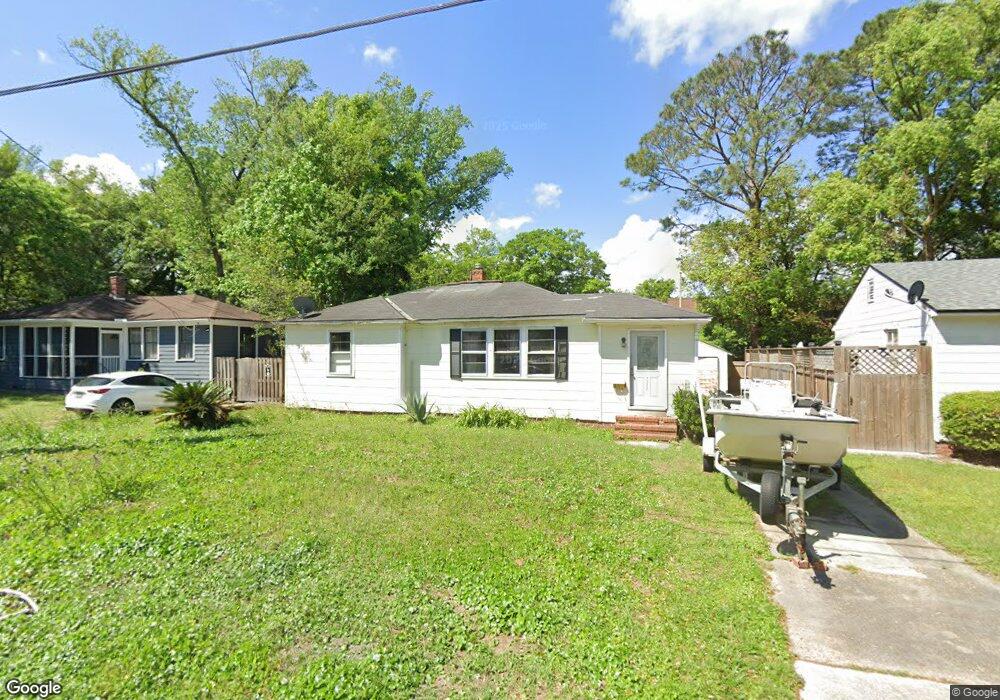 1322 Macarthur St, Jacksonville, FL 32205 - photo 1