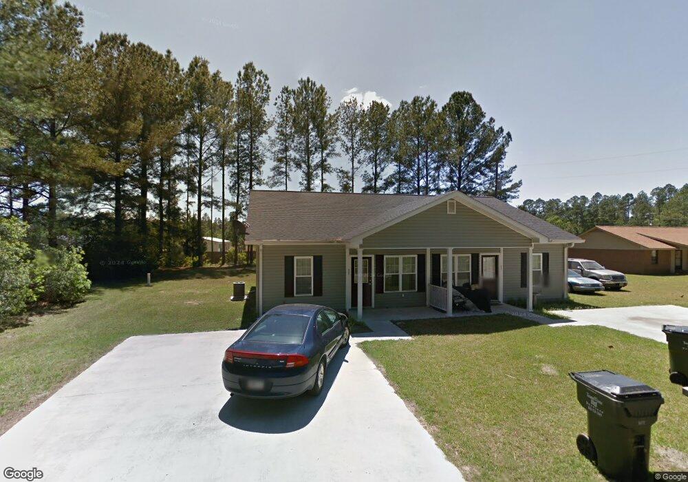 203 Travelers Rest Cir, Douglas, GA 31535 - photo 1