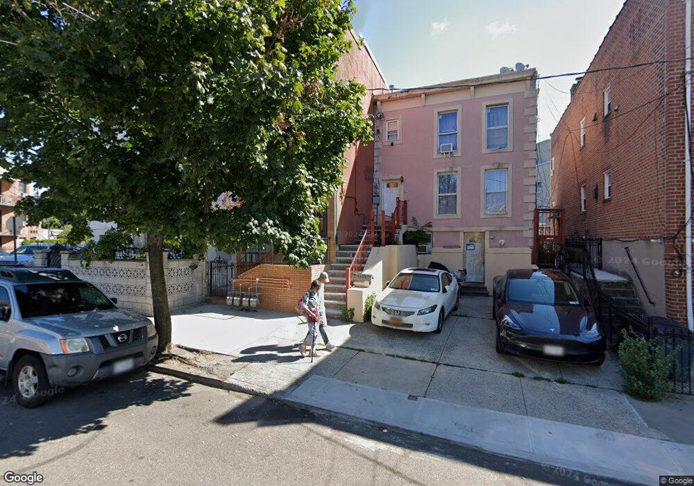 4603 Newtown Rd, Astoria, NY 11103 - photo 1