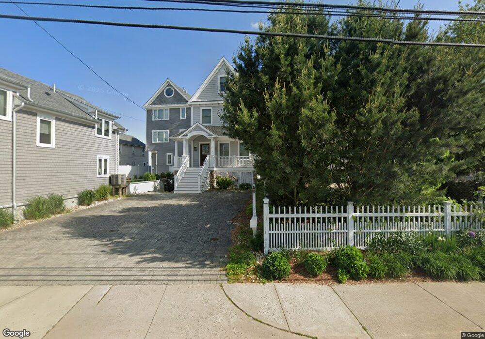 105 Merwin Ave, Milford, CT 06460 - photo 1