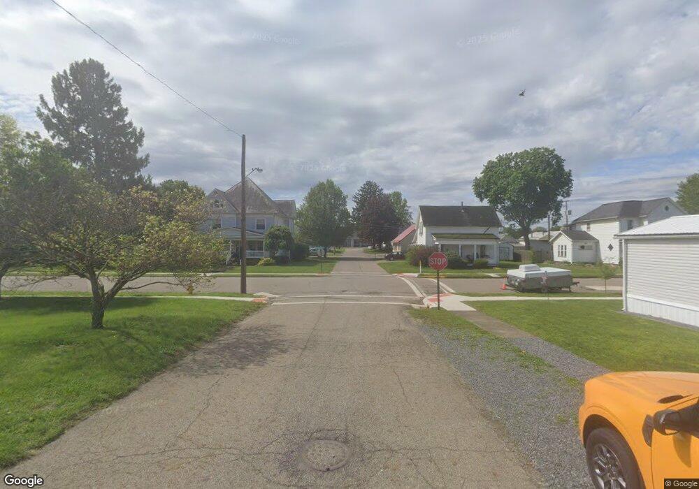 178 W Maple St, West Lafayette, OH 43845 - photo 1