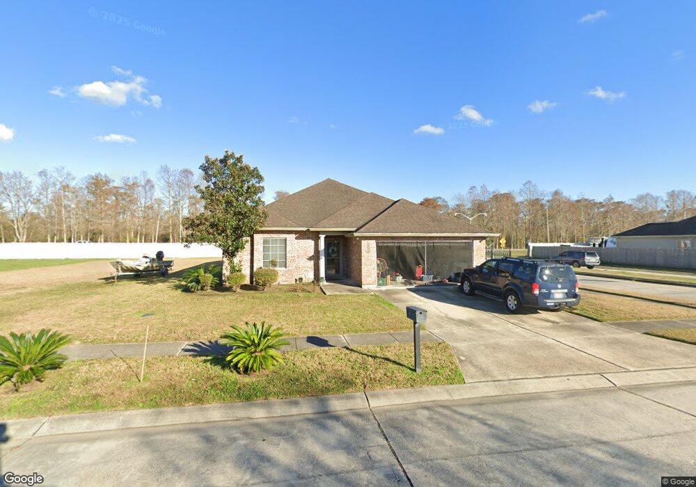 4420 Park Shore Dr, Marrero, LA 70072 - photo 1