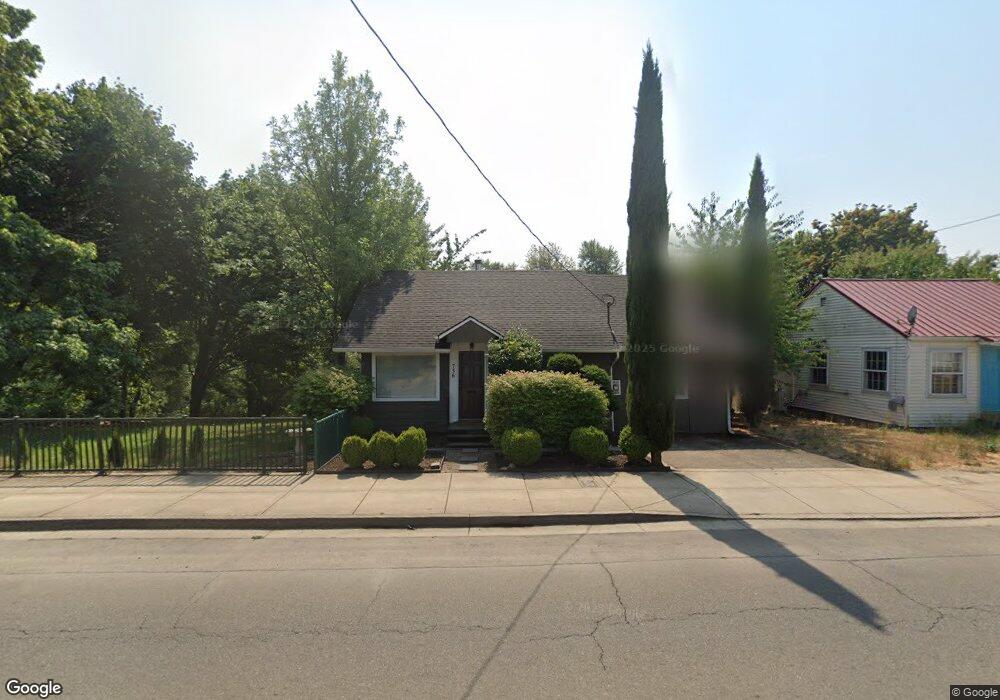 756 W Main St, Sheridan, OR 97378 - photo 1