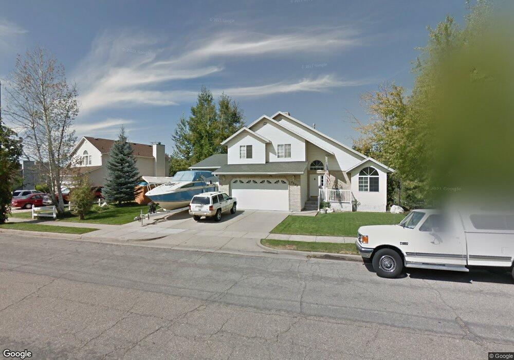 2075 N 1450 E, Layton, UT 84040 - photo 1