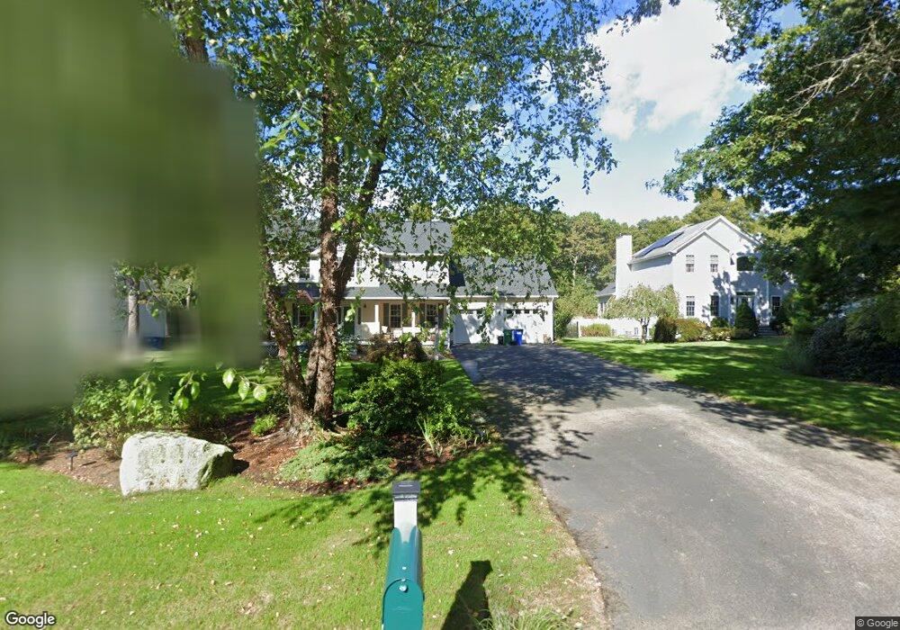 34 White Oak Ct, Wakefield, RI 02879 - photo 1