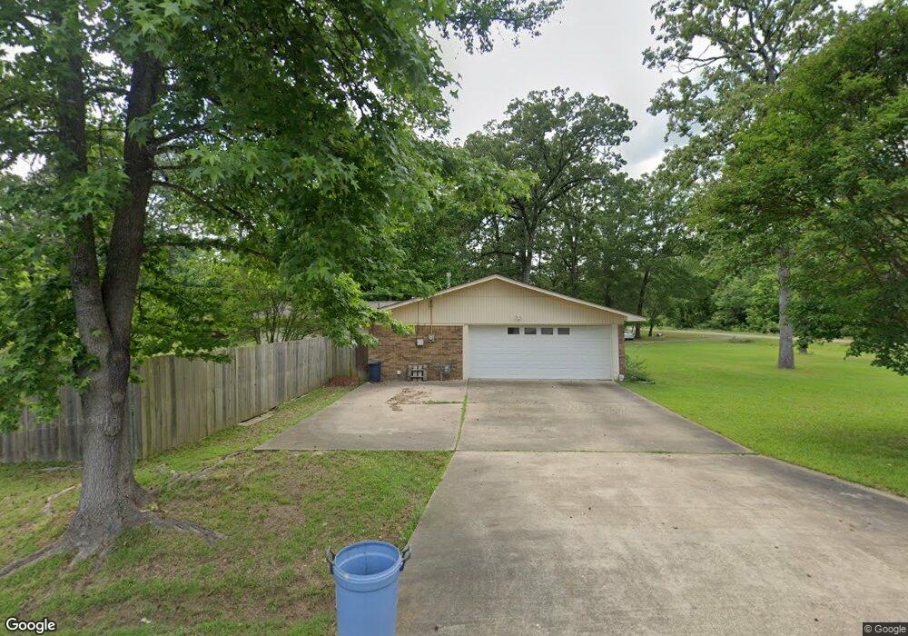 317 Maryland Dr, Texarkana, TX 75501 - photo 1