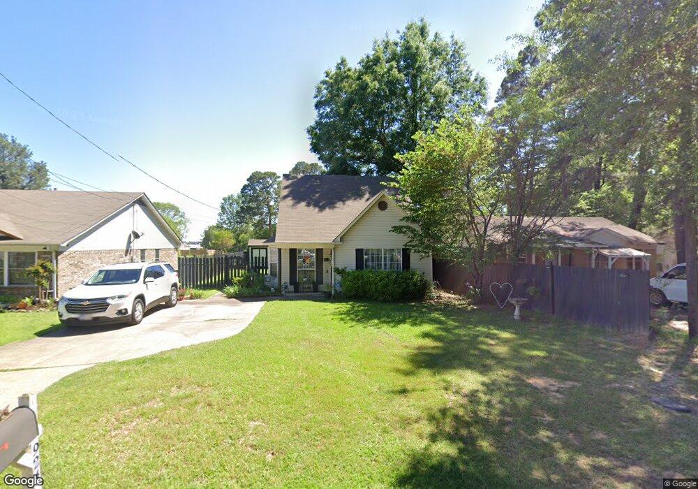 924 Arizona Ave, Wake Village, TX 75501 - photo 1