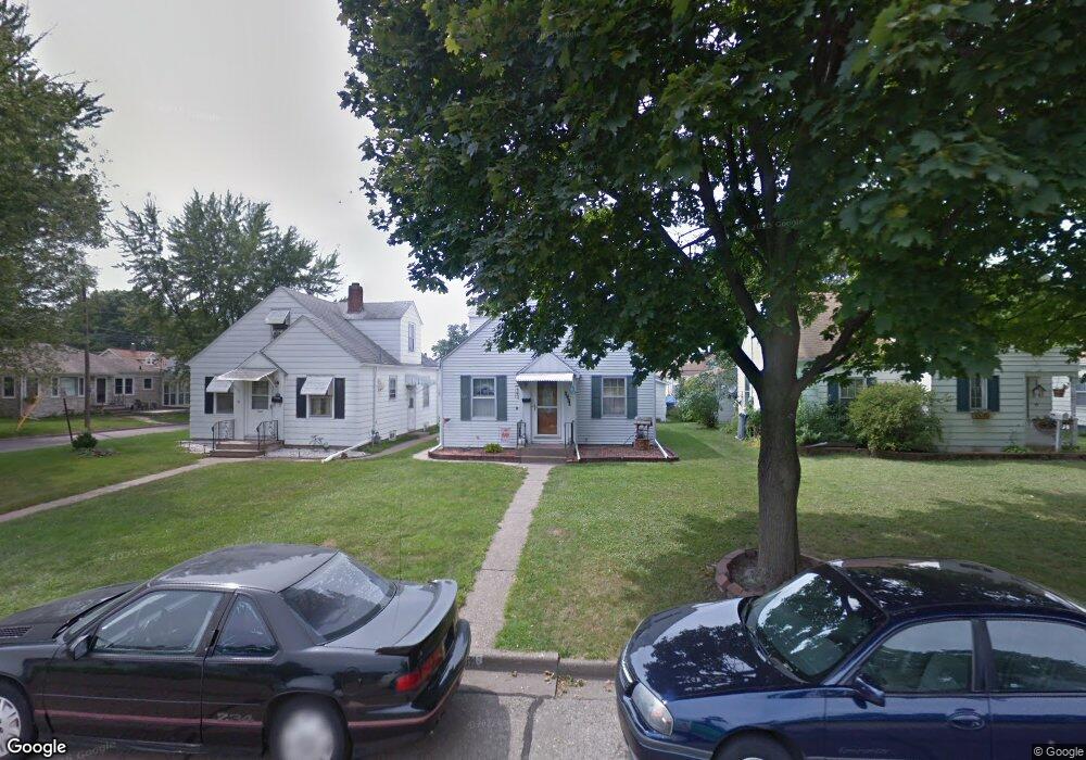 1931 4th St, Moline, IL 61265 - photo 1