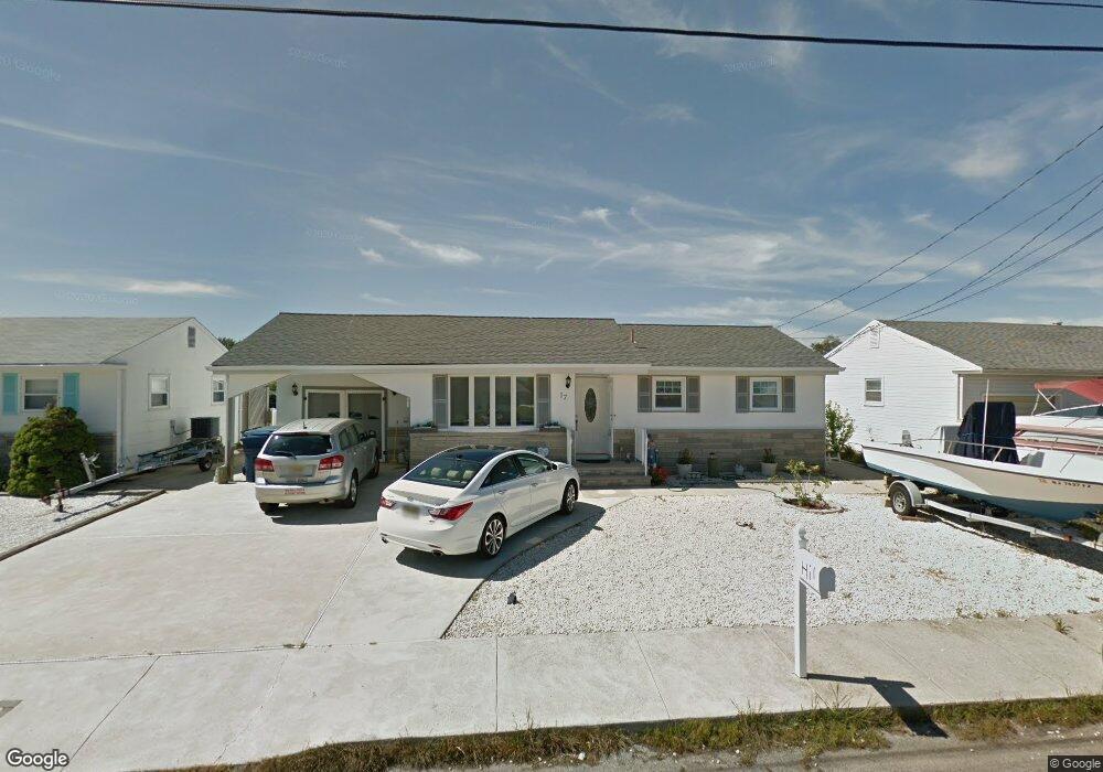 17 N Commodore Dr, Little Egg Harbor Township, NJ 08087 - photo 1