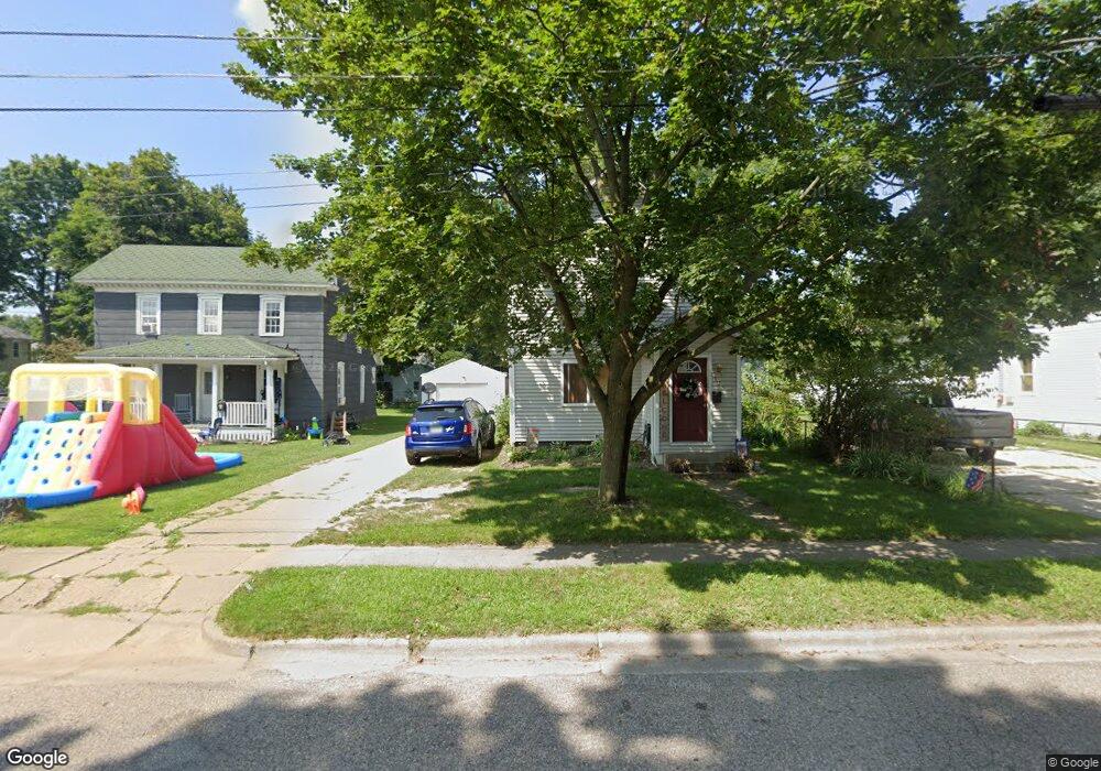 128 W Spruce St, Marshall, MI 49068 - photo 1