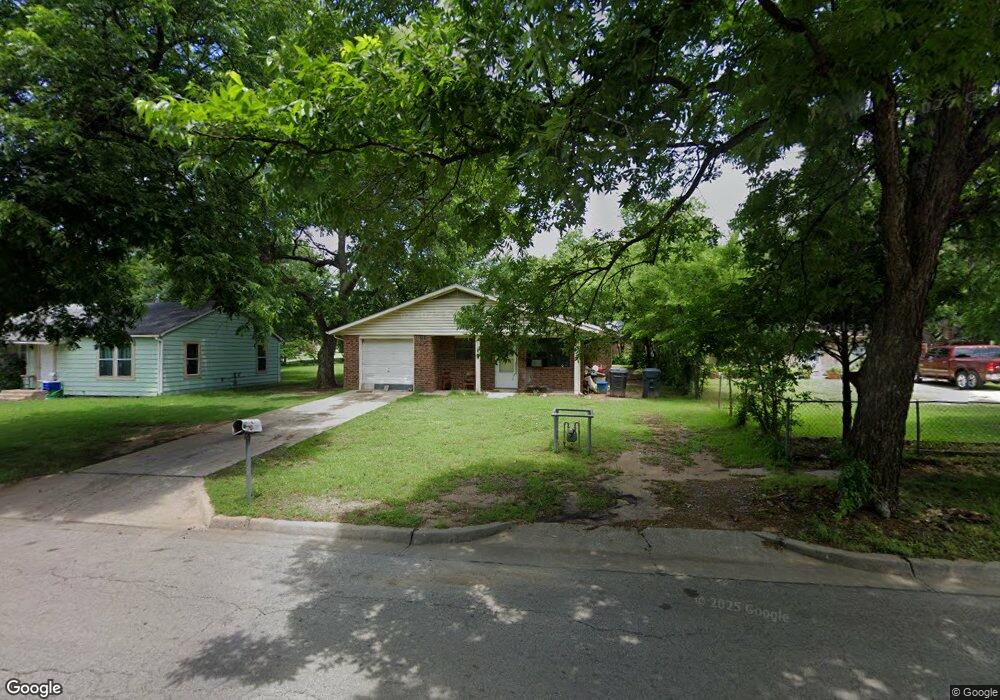 1205 3rd Ave NE, Ardmore, OK 73401 - photo 1