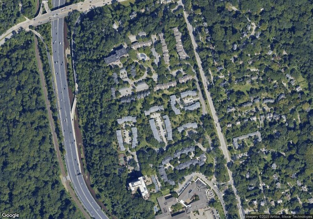 34 Olmsted Green Ct, Baltimore, MD 21210 - photo 1