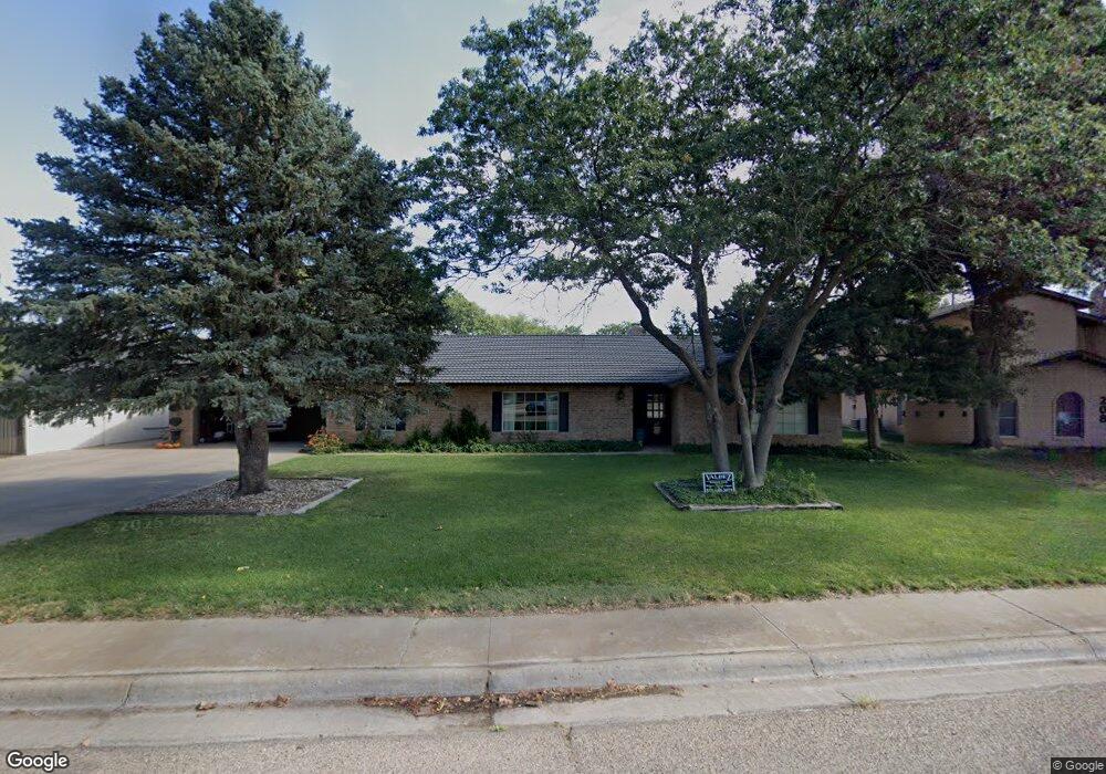 210 Bailey Ave, Dumas, TX 79029 - photo 1