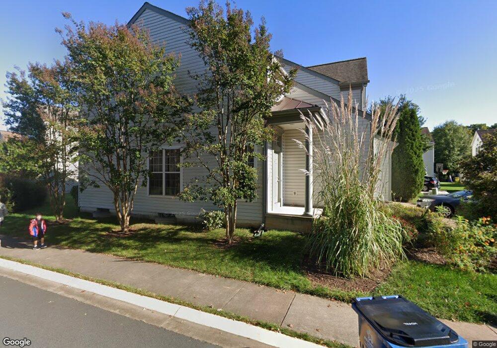 12507 Fox View Way, Reston, VA 20191 - photo 1