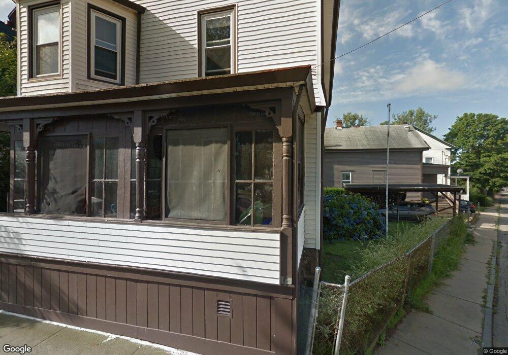 14 Pleasant St, Newport, RI 02840 - photo 1