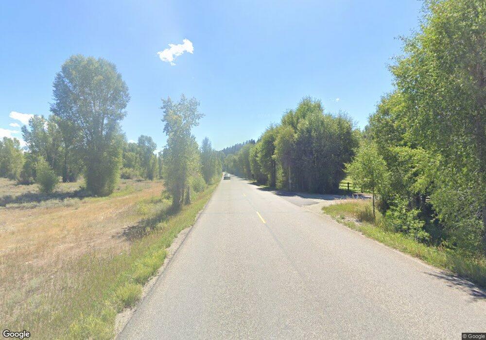 8175 S Fall Creek Rd, Wilson, WY 83014 - photo 1