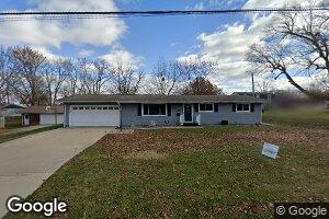 405 Keller St, Sigourney, IA 52591