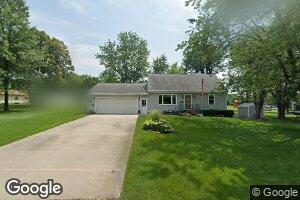 303 NW 13th Dr, Leon, IA 50144