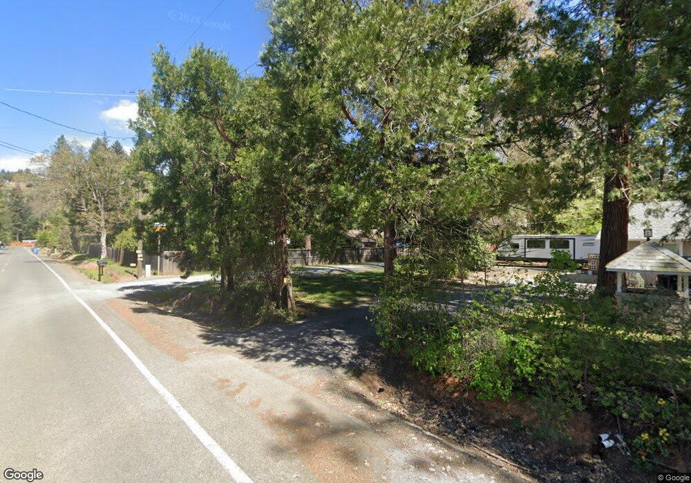 265 Whispering Pines Ln, Grants Pass, OR 97527 - photo 1