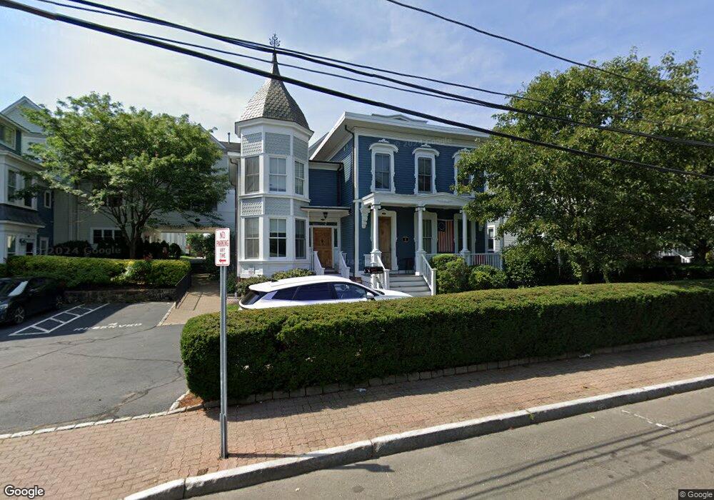 12 Haviland St unit B, Norwalk, CT 06854 - photo 1