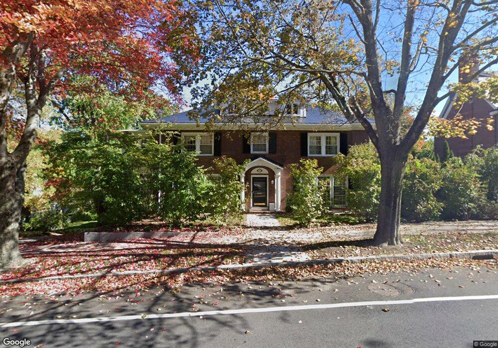 33 Clinton Rd, Brookline, MA 02445 - photo 1