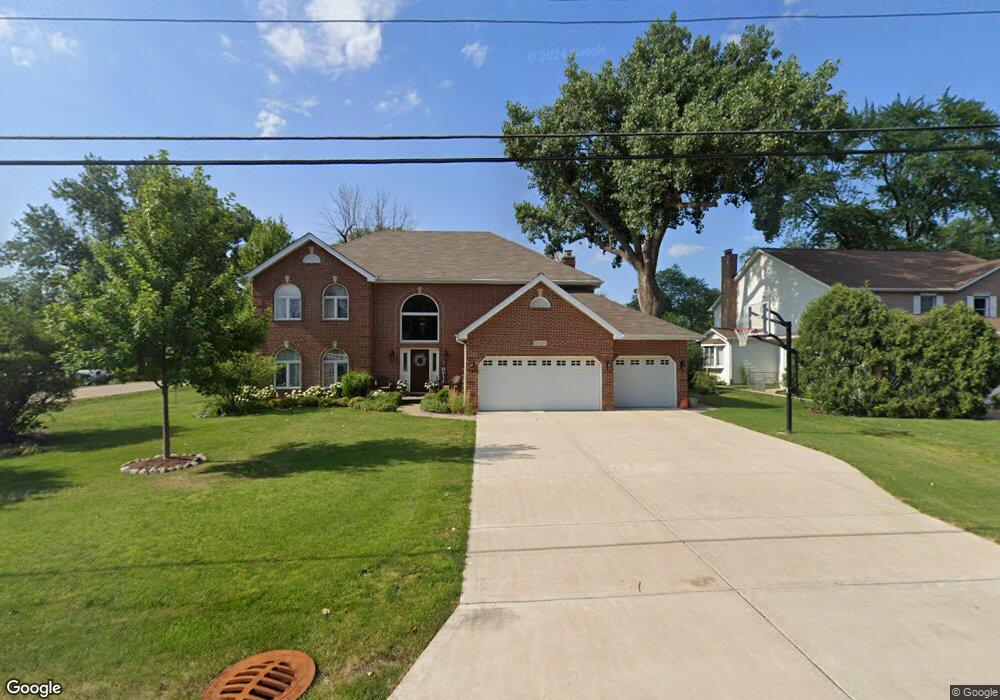 15W434 Concord St, Elmhurst, IL 60126 - photo 1