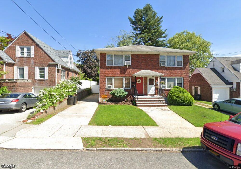 122 van Cortlandt Ave, Staten Island, NY 10301 - photo 1