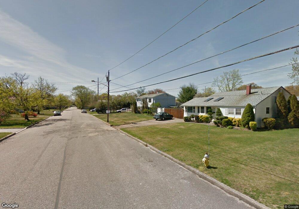 2910 Acorn Ave, Medford, NY 11763 - photo 1