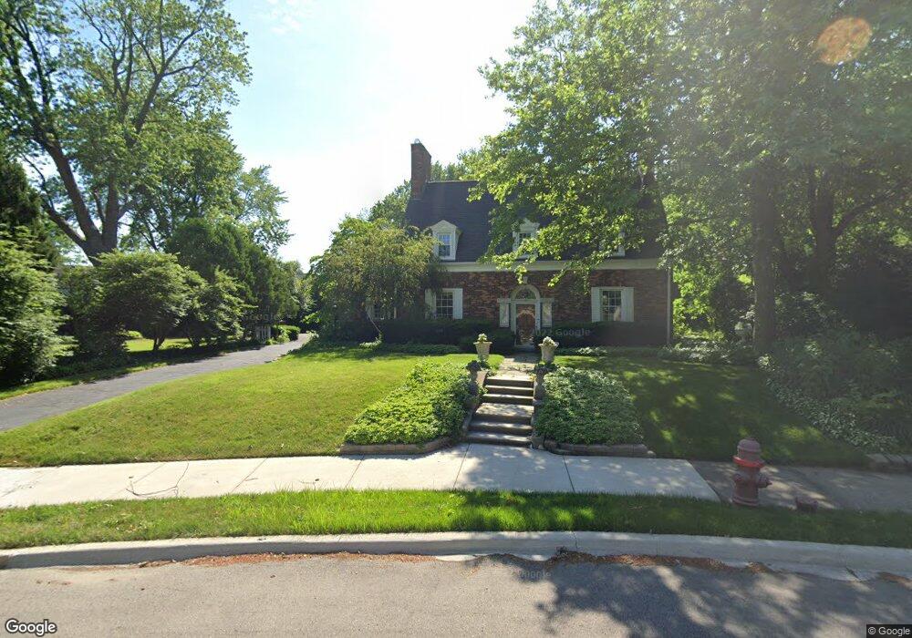 1094 Grayton St, Grosse Pointe Park, MI 48230 - photo 1