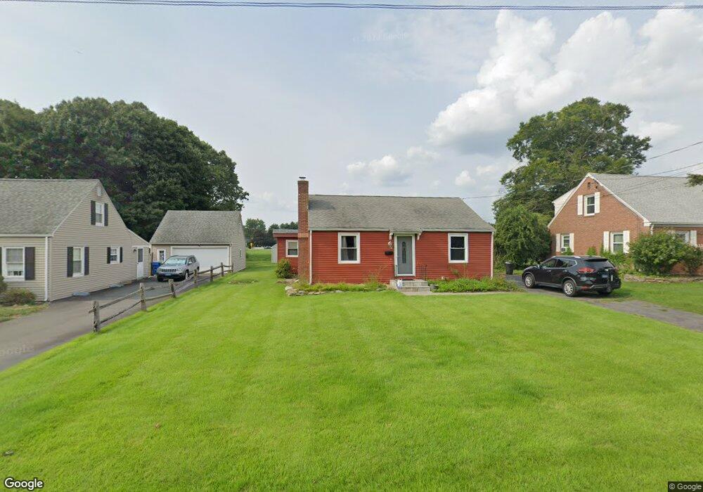 5 Edgewood St, Cromwell, CT 06416 - photo 1