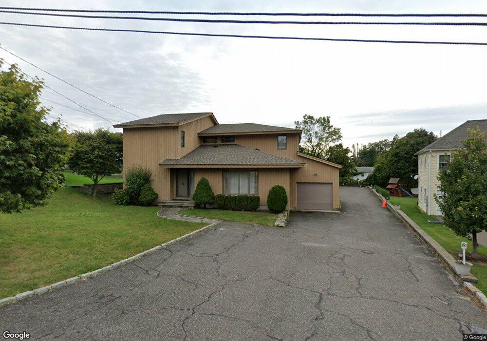 6 Spezzano Dr, Riverside, CT 06878 - photo 1