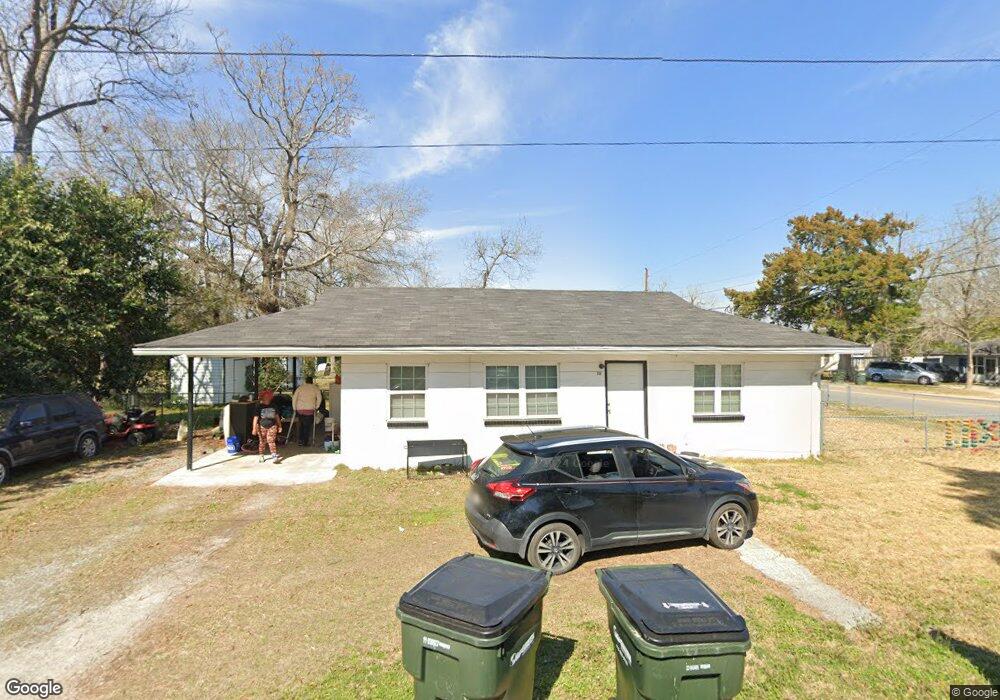 310 Jeanette St, Claxton, GA 30417 - photo 1