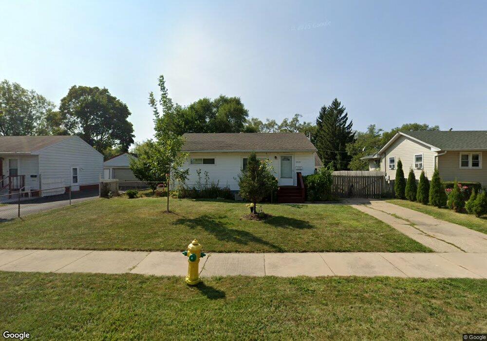 2028 Miami Rd, Waukegan, IL 60087 - photo 1