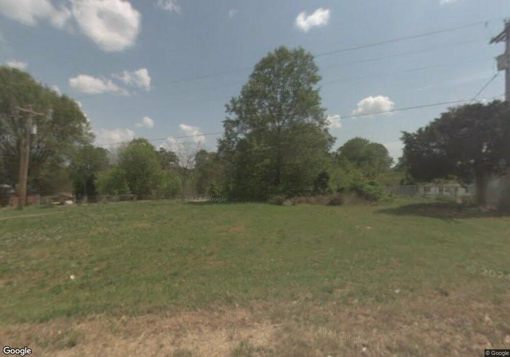 109 Wayne Dr, Statesville, NC 28677 - photo 1