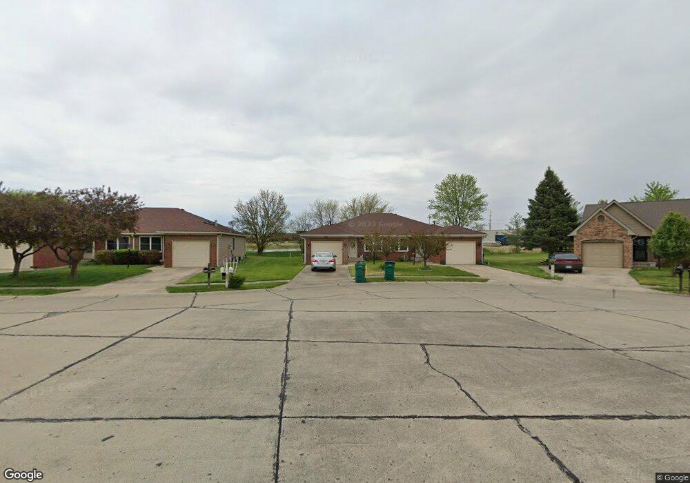 1046 Mustang Ct, Franklin, IN 46131 - photo 1