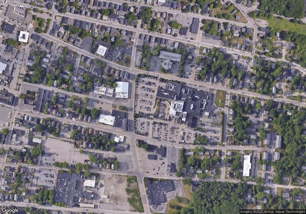 14 Robbins St, Attleboro, MA 02703 - photo 1