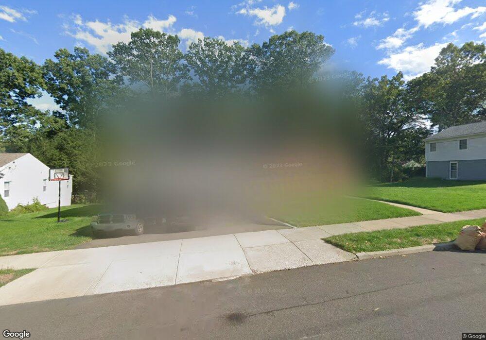 50 Whittier Rd, New Haven, CT 06515 - photo 1