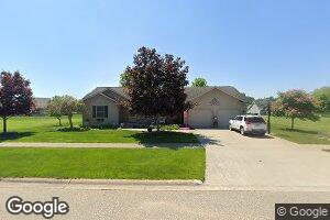 520 Leeward Ct, Ithaca, MI 48847